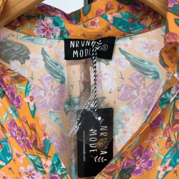 Nrvna Mode Cosette Floral Blouse Long Sleeve Viscose V-Neck size Small NWT - Picture 9 of 12